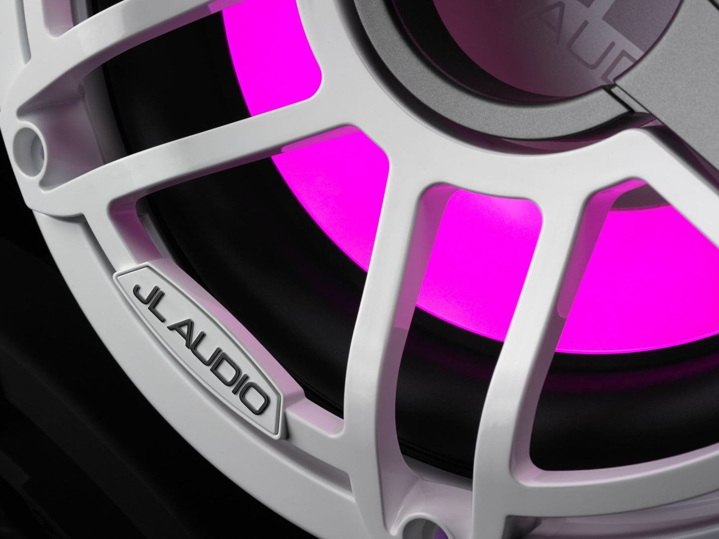 JL Audio M6-10W-S-GwGw-i-4