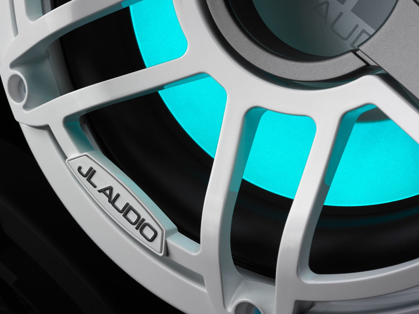 JL Audio M6-10W-S-GwGw-i-4
