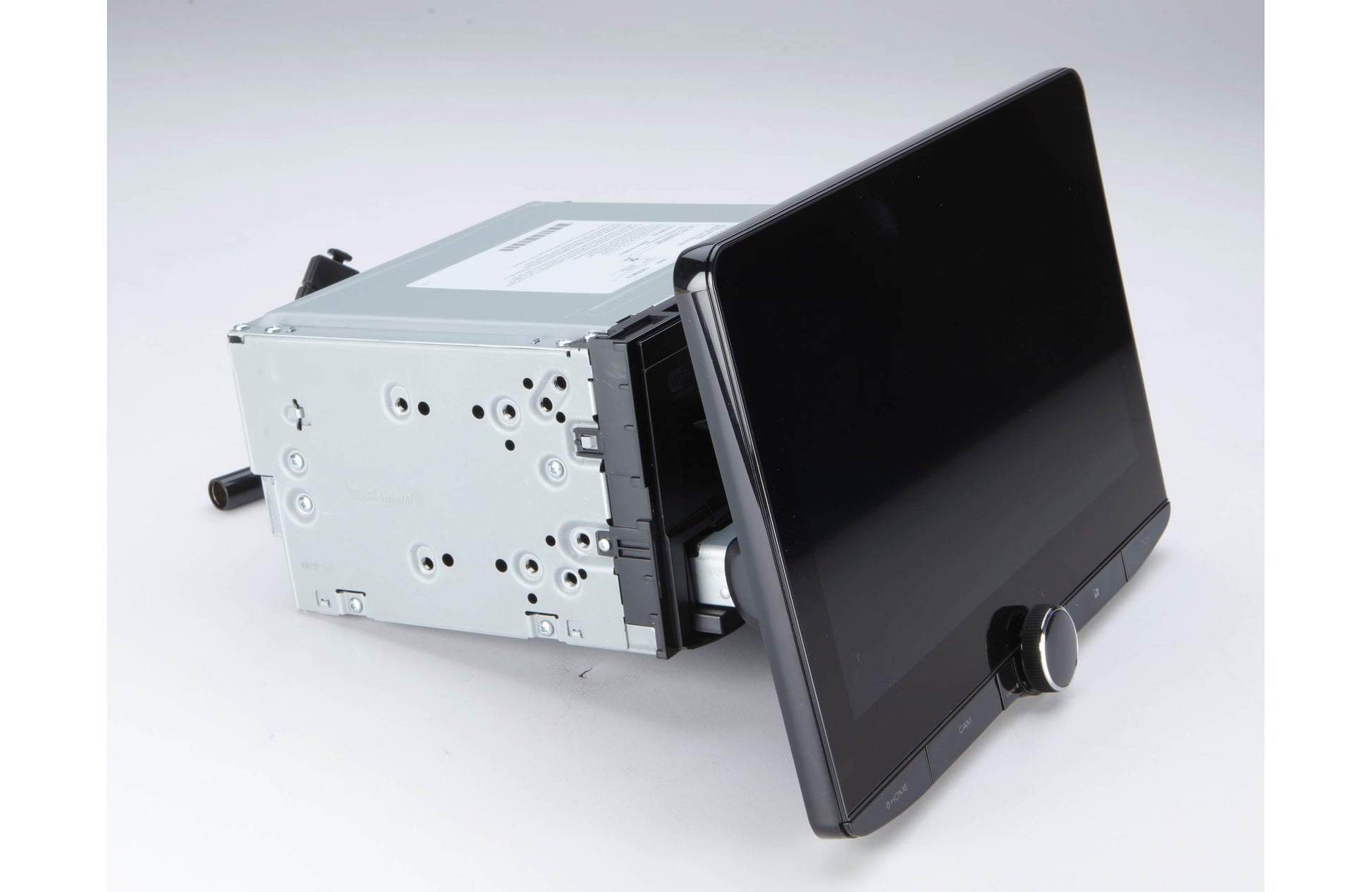 Electronic device with a screen and metal casing
