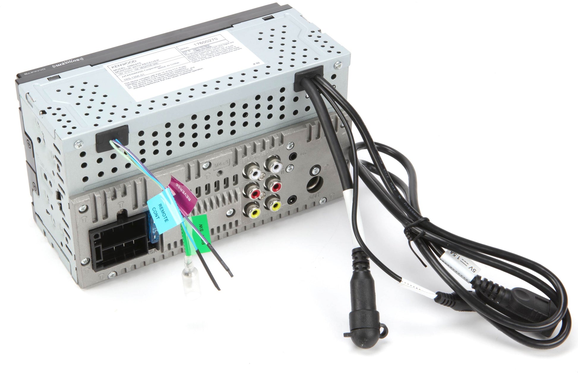 Car stereo system with connectors