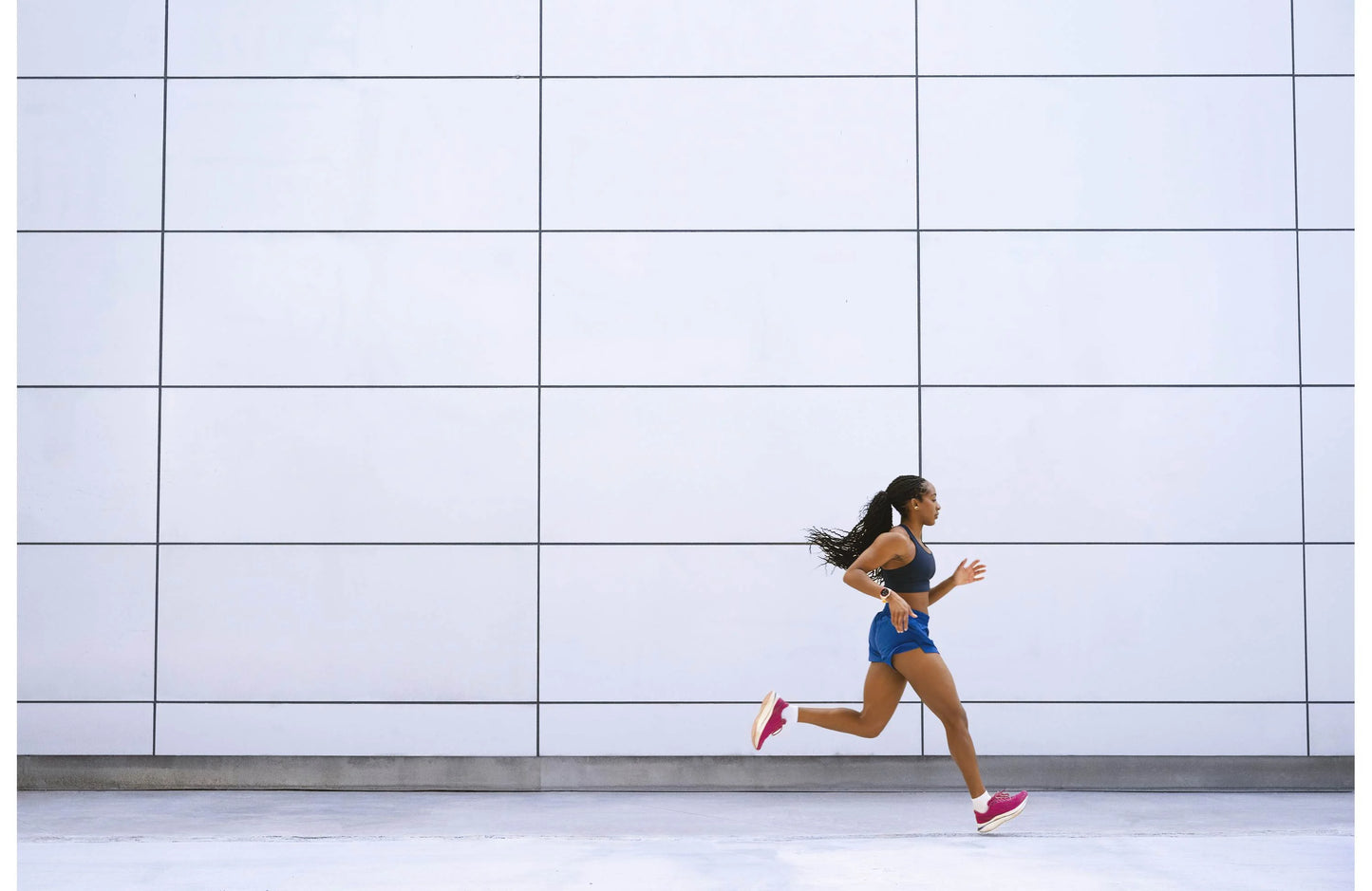 Garmin Forerunner 570 GPS running watch (47 mm - Indigo with Imperial Purple band)