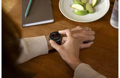 Garmin fenix 8 Pro 47 mm AMOLED (Carbon gray DLC titanium with black/pebble gray silicone band)