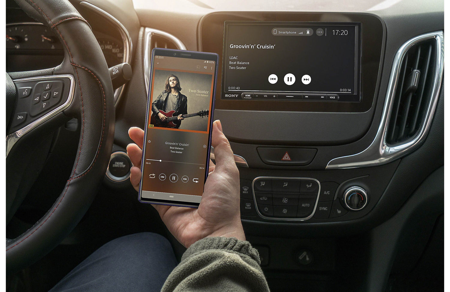 Sony XAV-AX4000 | 6.95” (17.6 cm) Wireless CarPlay/ Android Auto Media Receiver