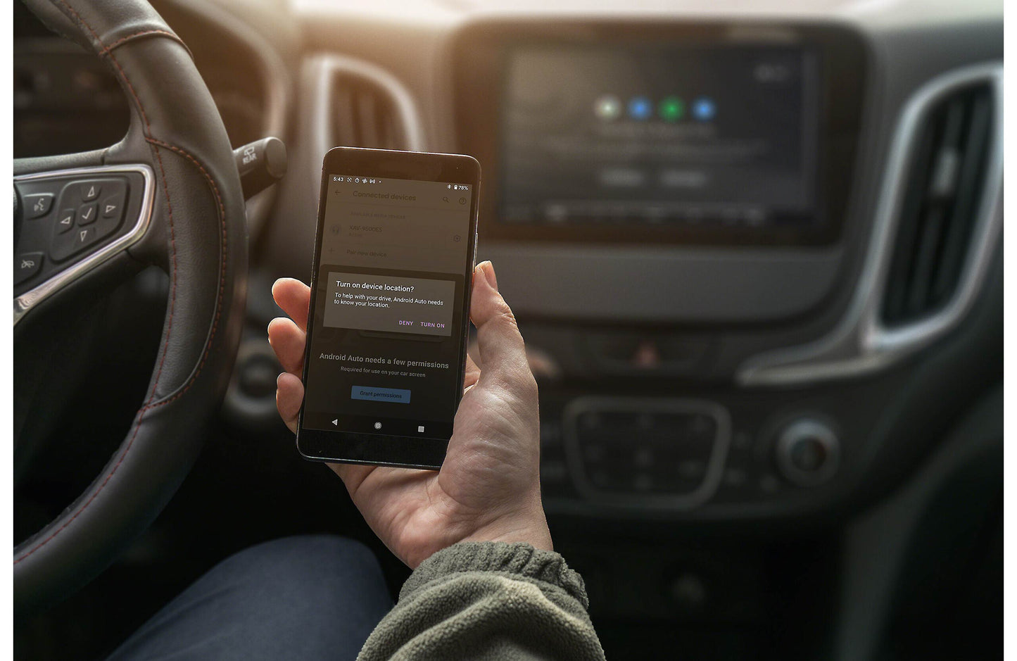 Sony XAV-AX4000 | 6.95” (17.6 cm) Wireless CarPlay/ Android Auto Media Receiver