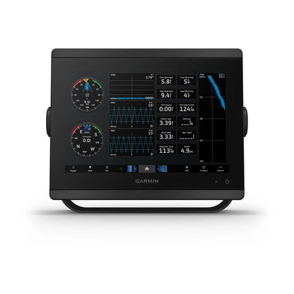 Garmin marine display with digital instruments